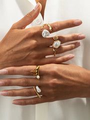 5pcs Golden Irregular Pearl Ring Set