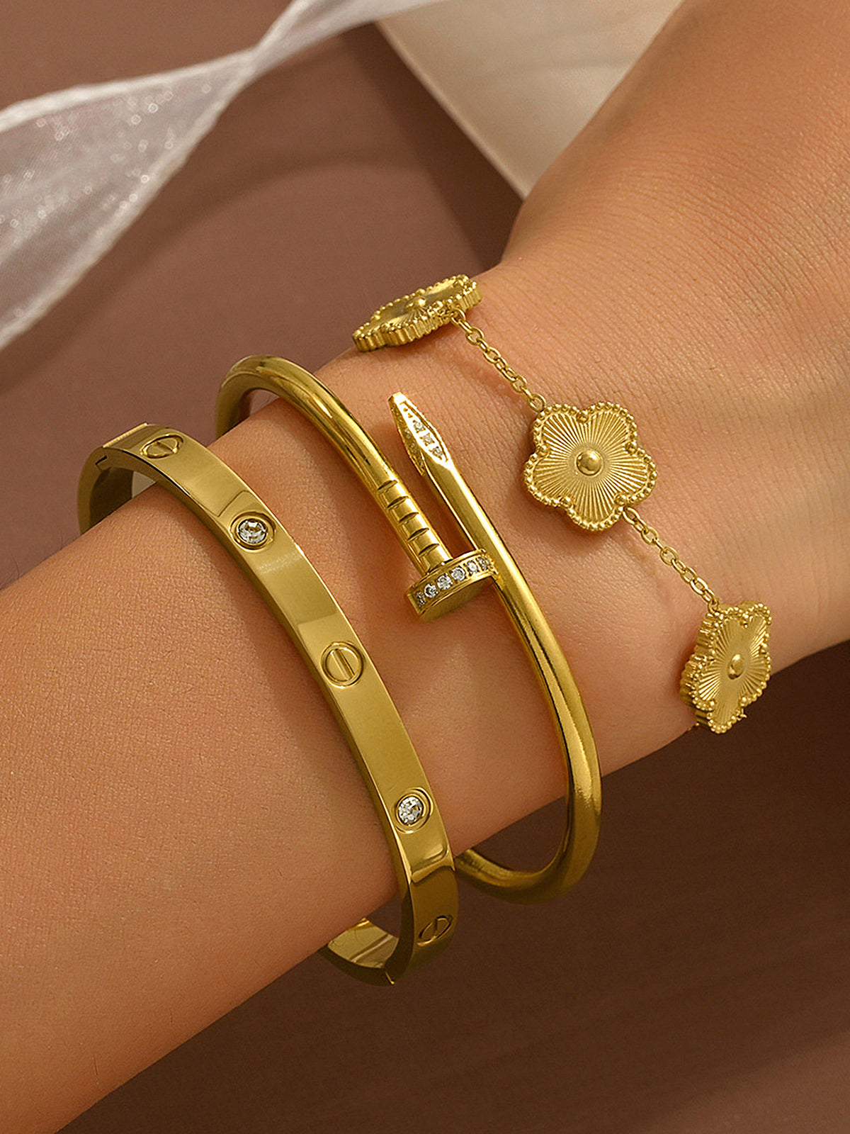 3pcs Screw & Nail & Clover Bracelet Set